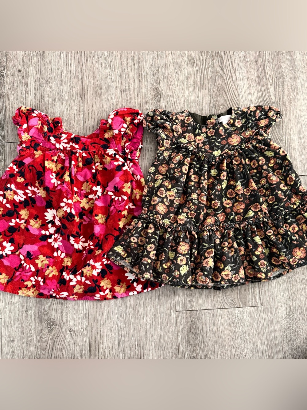 Baby girl short sleeve corduroy Floral Dress lot size 12-18 month
